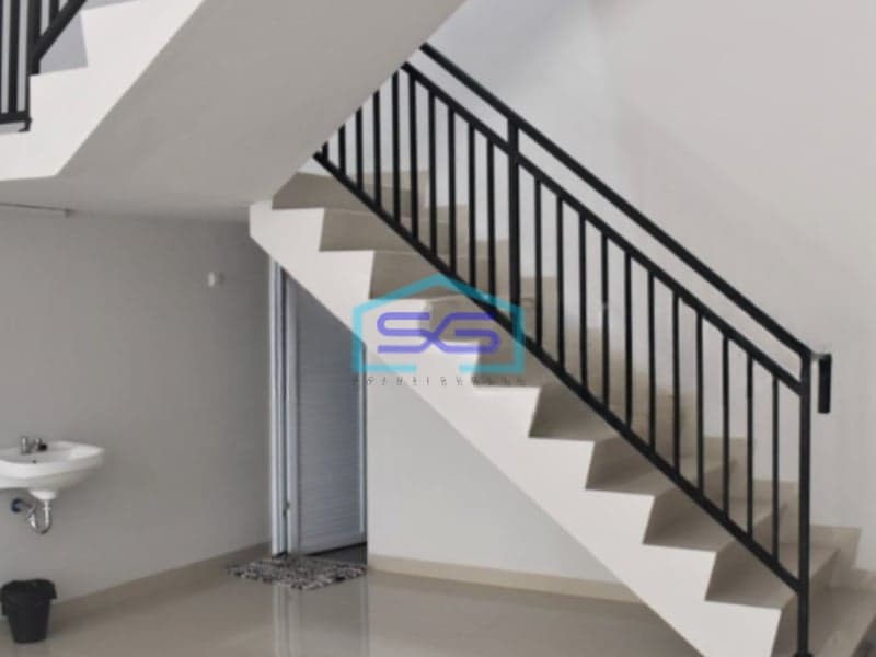 Dijual Ruko Pinggir Jalan Harapan indah Bekasi Luas Tanah 100 m²