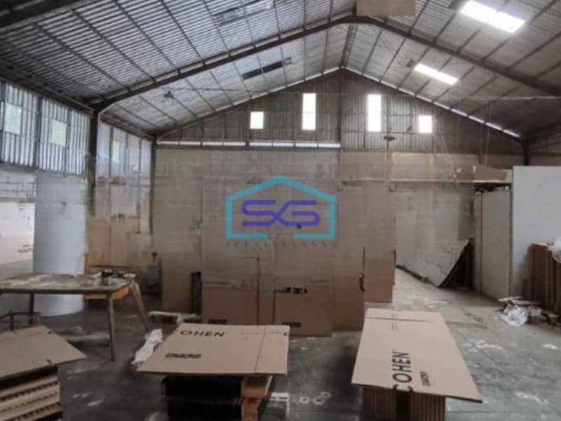 Dijual Gudang Lokasi Strategis Luas Bangunan 3700 m² di Jepara Jawa Tengah