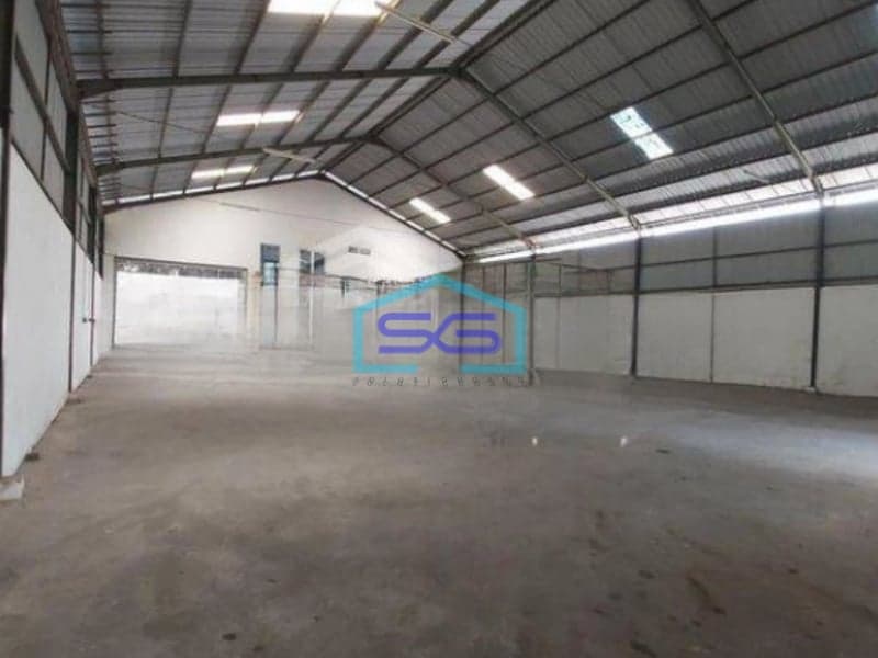 Disewakan Gudang Siap Huni di KIC Gatot Subroto , Semarang Luas 1880m2 Ada Kantor
