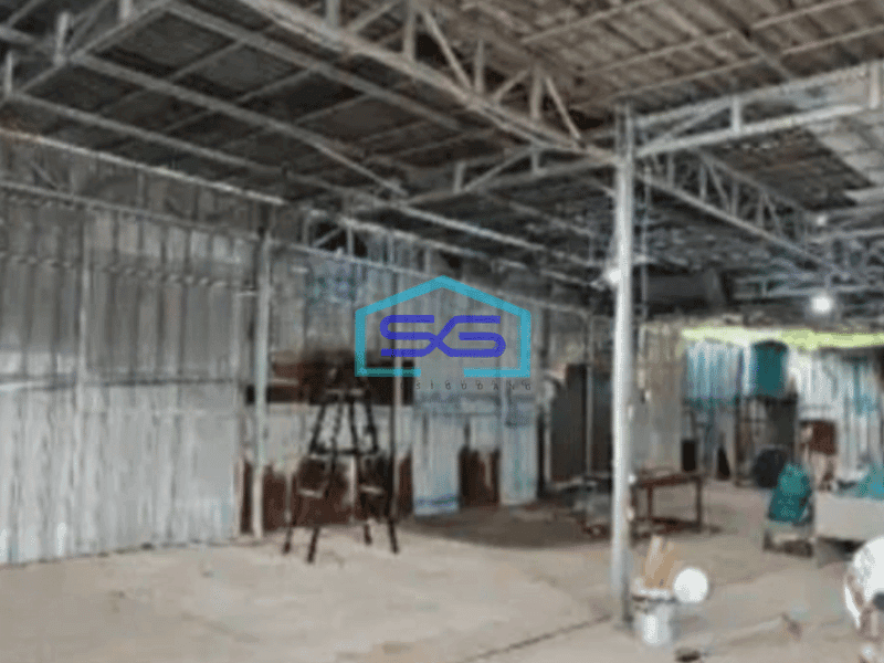 Disewakan Gudang Luas Bangunan  200 m² di Pinggir Jalan Raya Pinang Tangerang