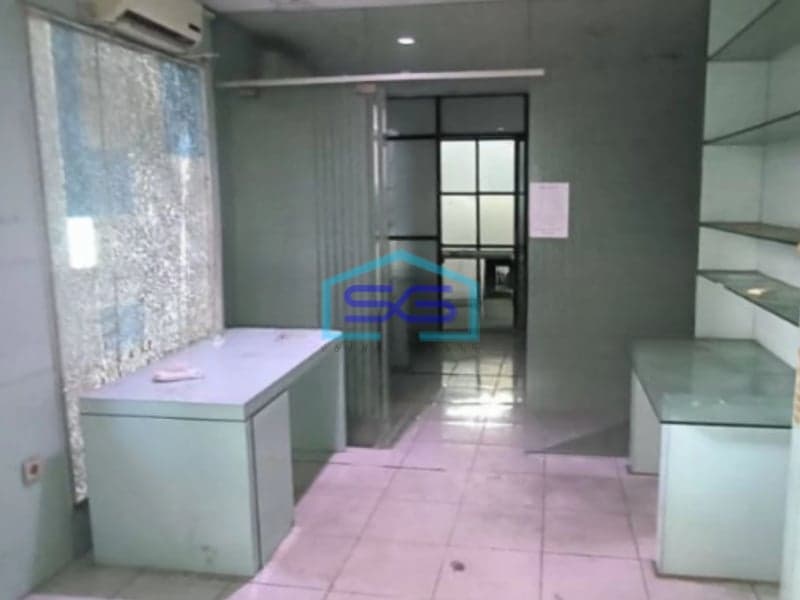 Disewakan Gudang 2 Lantai di Kawasan Pergudangan Miami Kamal Jakarta Utara LB 300m2