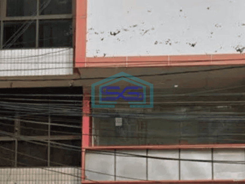 Disewakan ruko tiga lantai di pusat kota surabaya