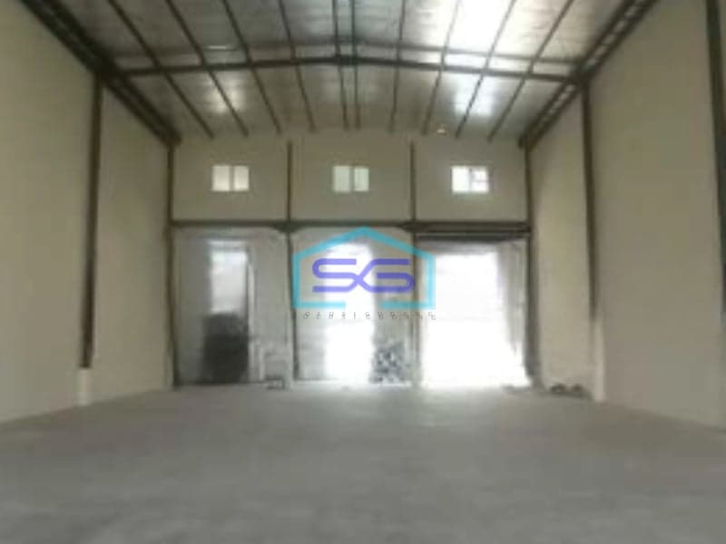 Disewakan Pabrik Luas Tanah 837 m² Lokasi Bebas Banjir di Cikarang