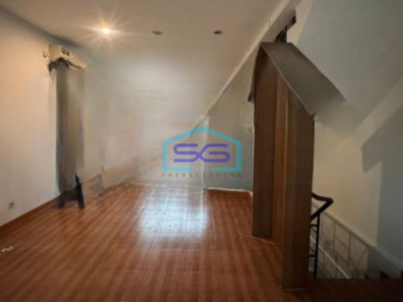 Dijual Ruko Luas Bangunan  185 m² Lokasi Bebas Banjir di Harapan Indah Bekasi