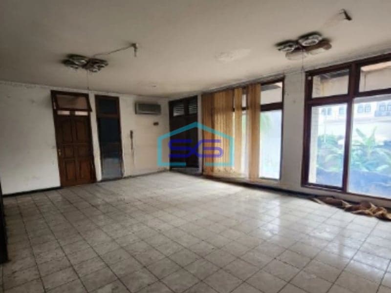 Dijual Gudang Kantor Raya Kendang Sari Surabaya Selatan Siap Pakai Usaha Luas Bangunan 1000 m²