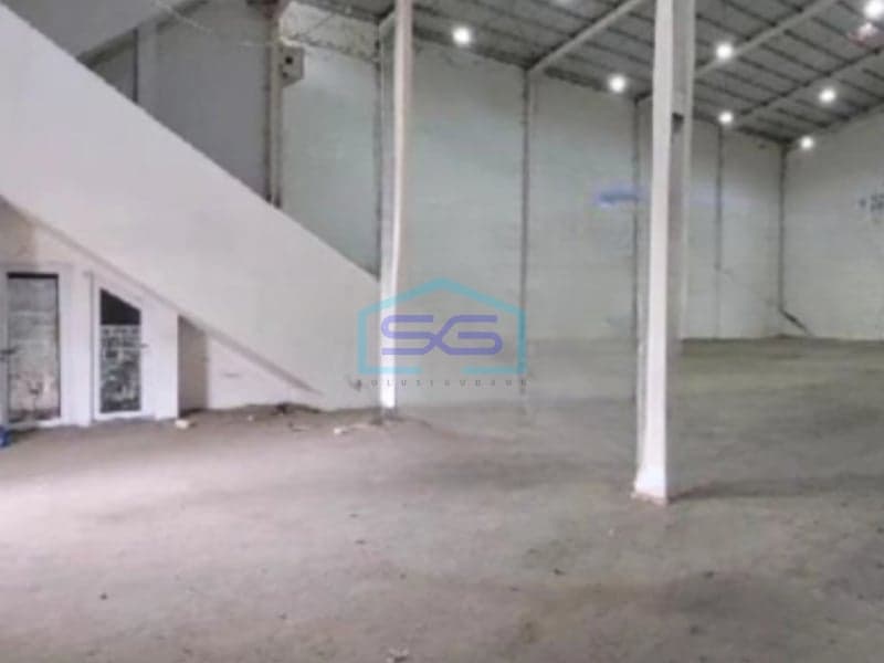 For Rent Warehouse Flood Free With Loading Dock in Bekasi West Java
