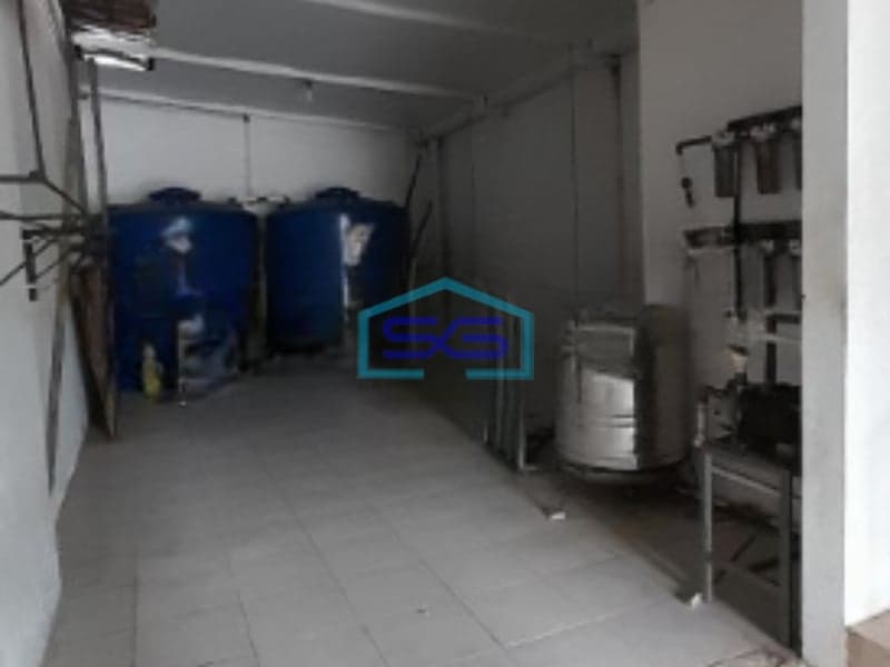 Dijual Ruko Luas Bangunan  210 m² Lokasi Bebas Banjir di Bekasi