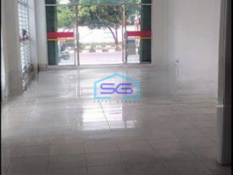 Dijual Ruko Kebon Jeruk Jakarta Barat Luas 295m2, 3 Lantai