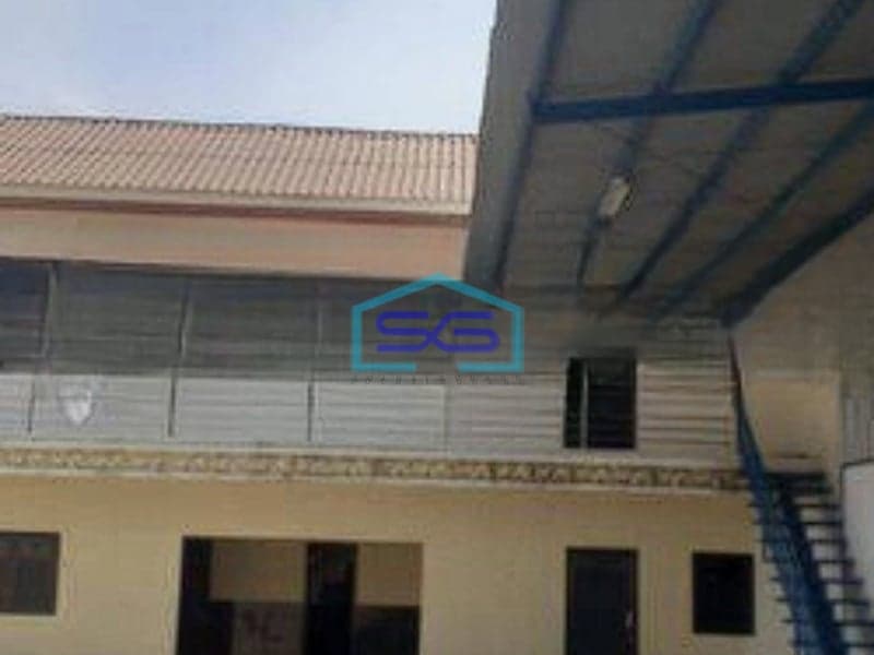 Disewakan Gudang Bagus Masuk Container 40 Feet Lokasi di Gunung Putri Bogor LT 2500m2