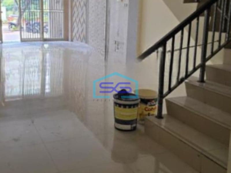 Dijual Ruko Luas Bangunan 210 m² Lokasi di Green Lake City Jakarta Barat