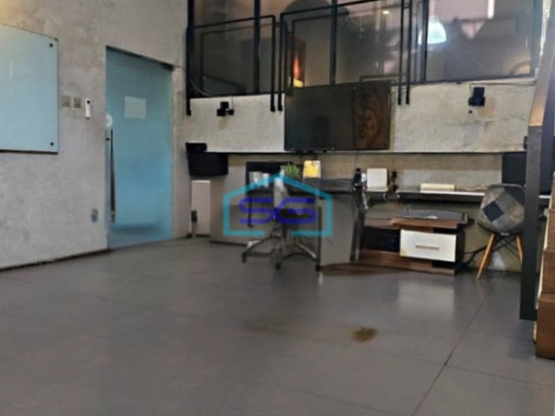 Dijual Mini Gedung Kantor Strategis Siap Pakai di Cilandak Barat di Jakarta Selatan LB 778m2