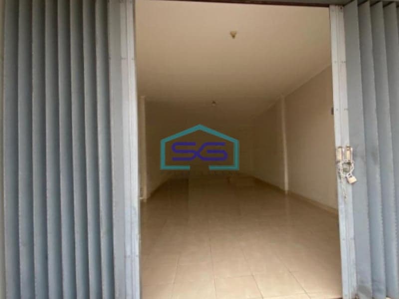 Disewakan Ruko Murah Luas Bangunan 240 m² Lokasi Kalideres Jakarta Barat