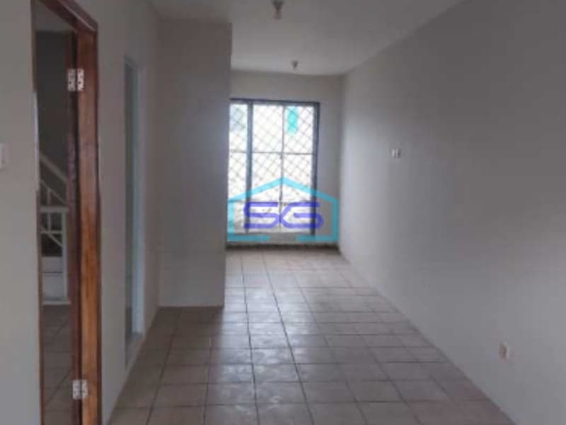 Disewakan Ruko 2 Lantai Siap Pakai Di Tempat Strategis Serpong Utara Tangerang Selatan Luas Bangunan 145 m²