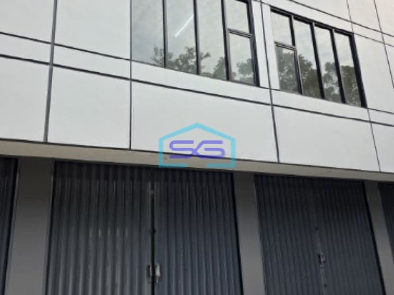 Disewakan Ruko 2.5 Lantai Baru Di Joglo Kembangan Jakarta Barat LB 133m2