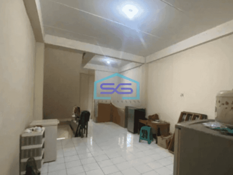 Dijual Ruko Luas Bangunan 144 m² di Pinggir Jalan Raya Kelapa Dua Tangerang