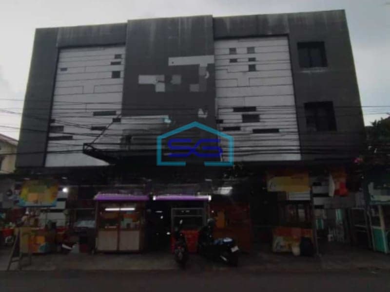 Disewakan Ruko Gandeng Besar di Jalan Utama Taman Galaxy Bekasi LB 510m2