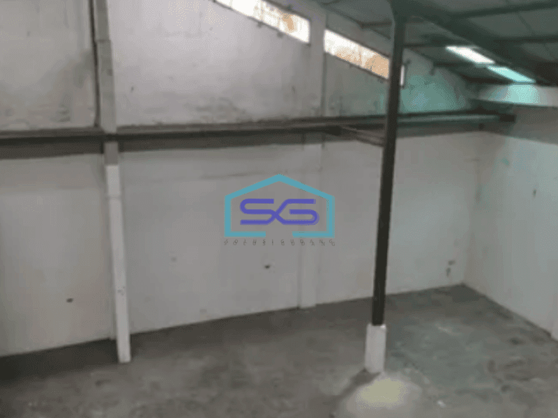 Disewakan Ruang Usaha Luas Bangunan 450 m² di Jatinegara Jakarta Timur