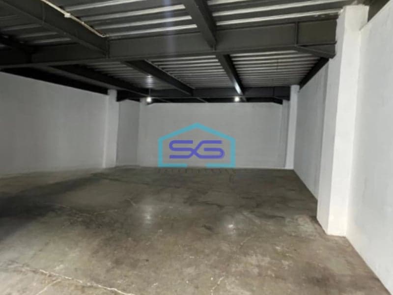 Disewakan Gudang Luas Tanah  135 m² Lokasi di Pantai Indah Kapuk Jakarta Utara