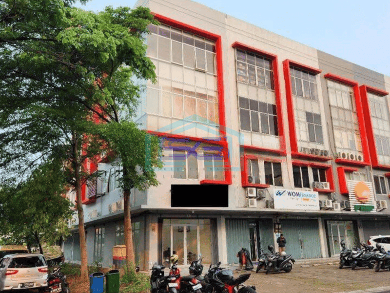Dijual Ruko 4 Lantai Hook / Hoek Furnished Murah dan Strategis