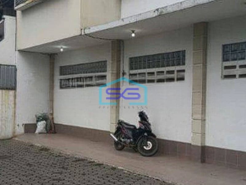 Dijual Cepat Ruko di Jalan Moh Toha, Bandung Tengah, Pusat Kota LB 500m2