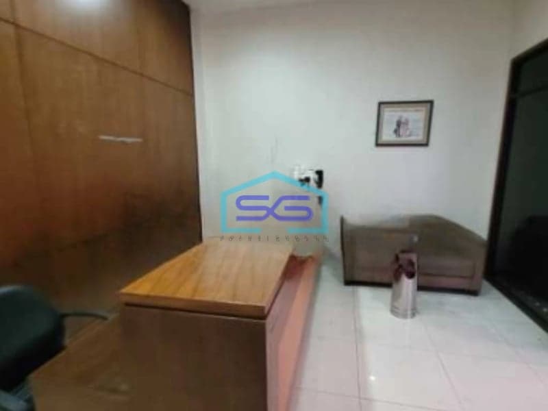 Dijual Ruko 3 Lantai Luas Bangunan 210 m²  Lokasi Setra Sari Bandung