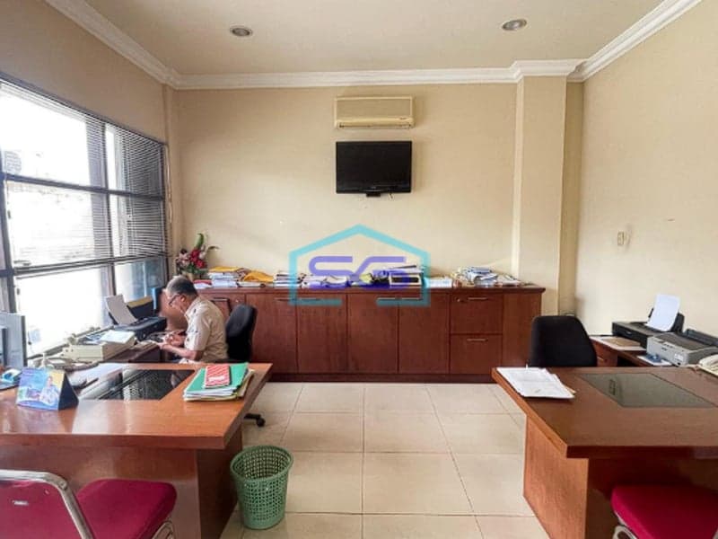 Dijual 3 Unit Ruko Gandeng + Tanah Belakang di Jalan Angkatan 66 Palembang LB 691m2