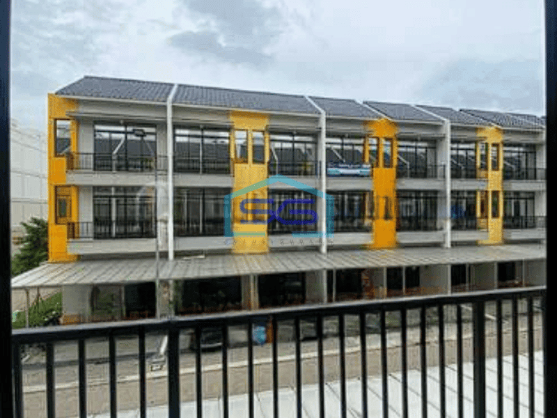 Disewakan Ruko 3 Lantai di Raya Kelapa Gading Jakarta Utara LB 212m2