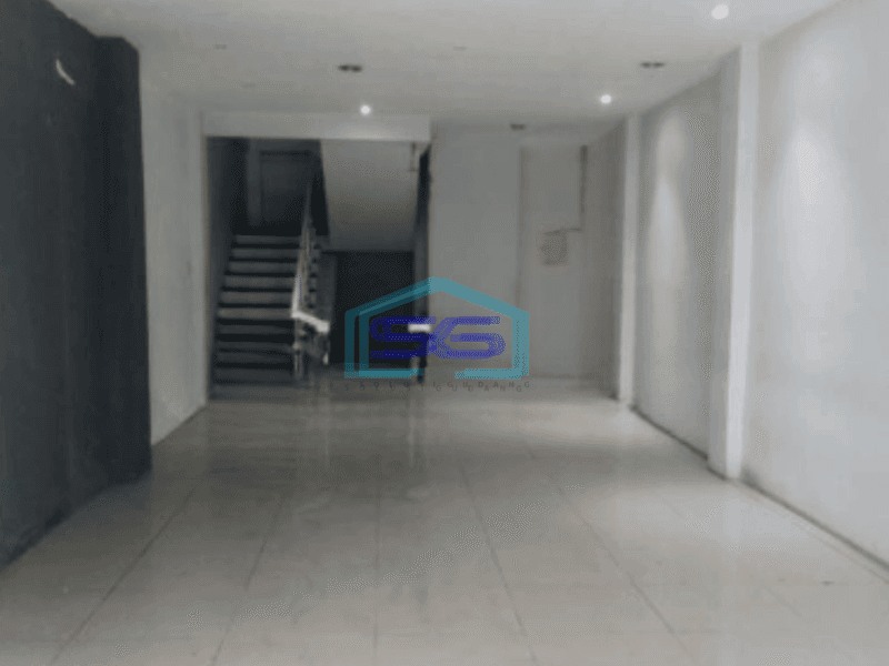 Disewakan Ruko 3 Lantai Di Panglima Polim Luas Tanah 68 m²