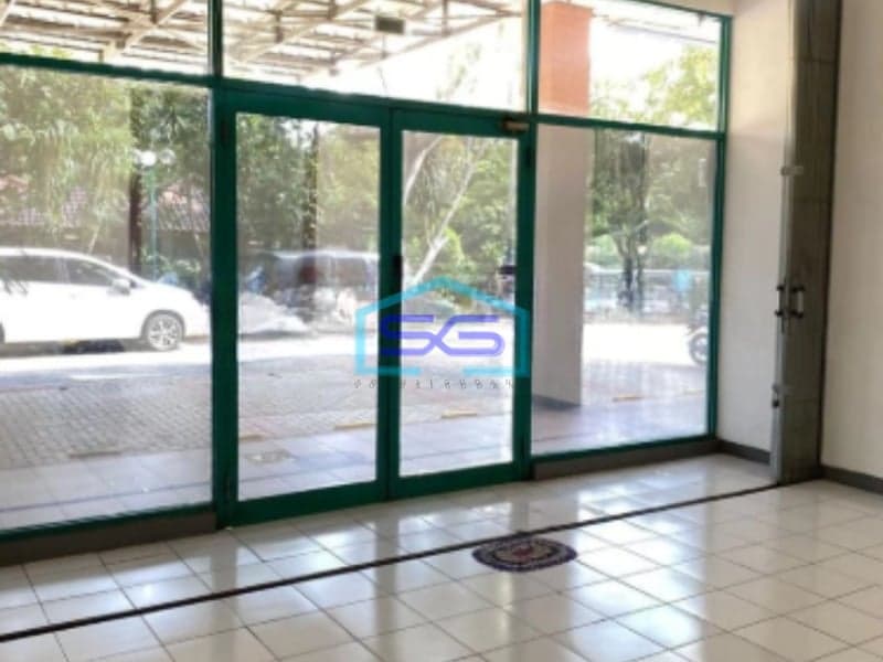 Dijual Ruko Graha Cempaka Mas Bangunan 4 Lantai Luas Bangunan 1200m² di Jakarta Pusat