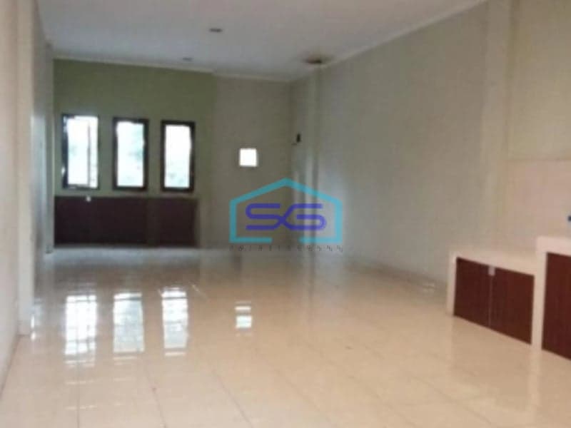 Disewakan Ruko Strategis Untuk Kantor Atau Ruang Usaha Di Perintis Kemerdekaan Bandung Luas Bangunan 240 m²