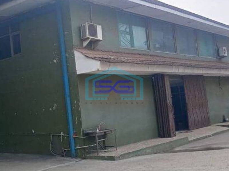 Disewakan Gudang Narogong Pinggir jalan utama akses semua jenis kendaraan berat