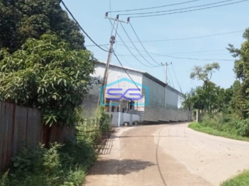 Dijual Gudang Baru Tahap Finishing Lokasi di Gunung Sindur Bogor LB 800m2