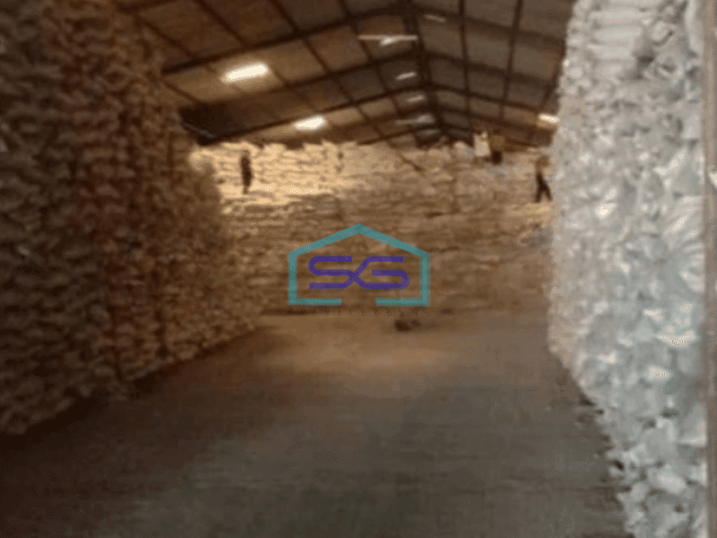 Dijual Gudang Luas Bangunan 1800 m² di Margomulyo Surabaya Akses Container