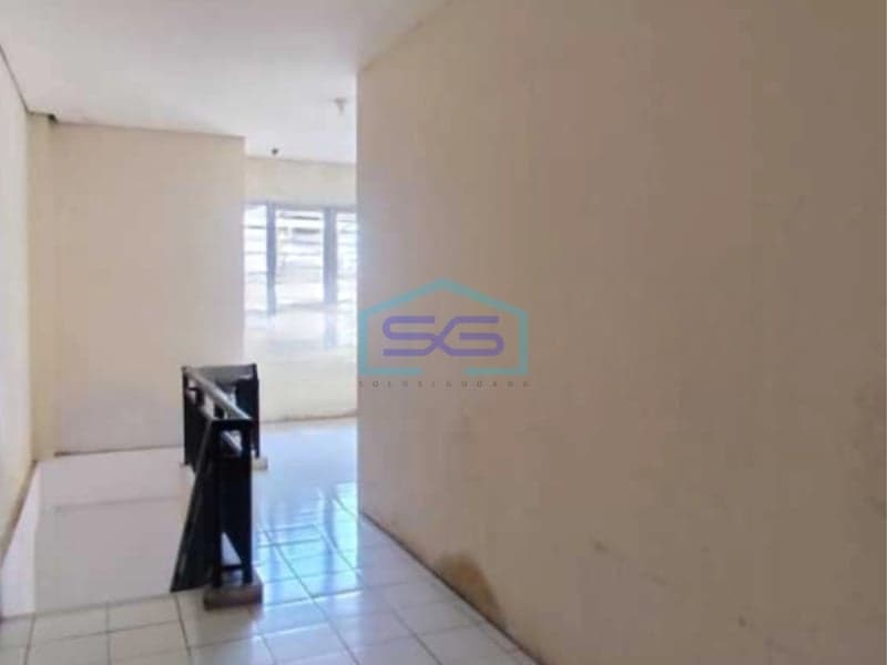 Disewakan Ruko Luas Bangunan 216 m² Lokasi di Rungkut Surabaya