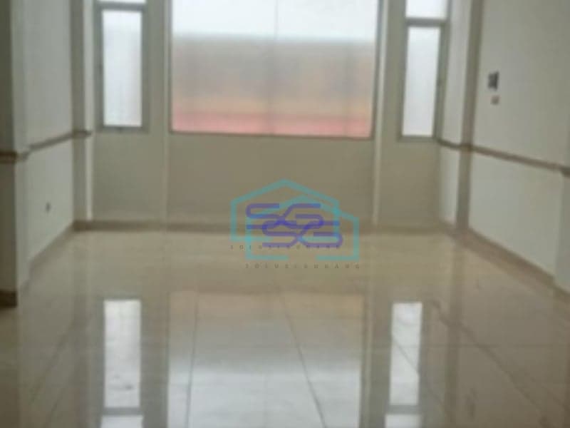 Disewakan Ruko Luas Bangunan 220 m² Lokasi Bebas Banjir di Tangerang Selatan