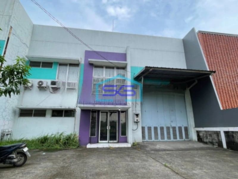 Disewakan Gudang Industri Delta Silicon Cikarang Luas Bangunan 684m2 Siap Huni
