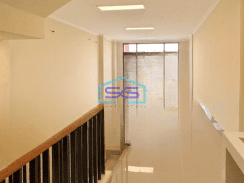 Disewakan Ruko Bebas Banjir di Gading Serpong Tangerang Luas Bangunan  326 m²
