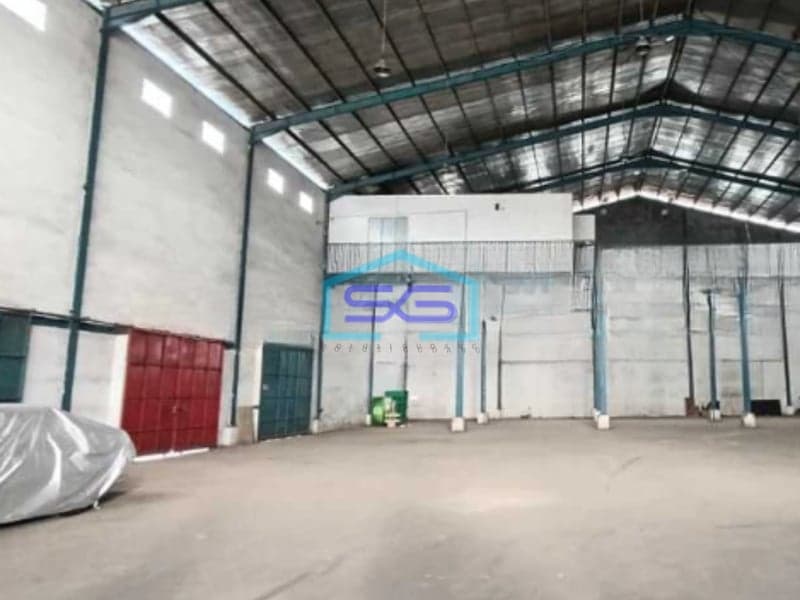 Dijual Gudang Akses Container 40 Feet Luas Tanah 4700 m² di Jakarta Timur