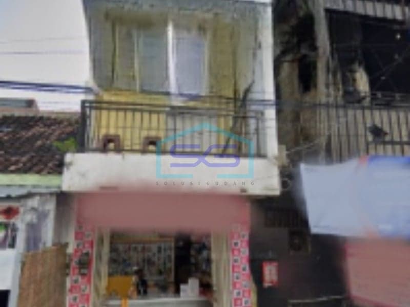 For Sale: 3-Story Shop House Suitable for Business in Babarsari, Depok, Sleman, Yogyakarta, Building Area 90m2
