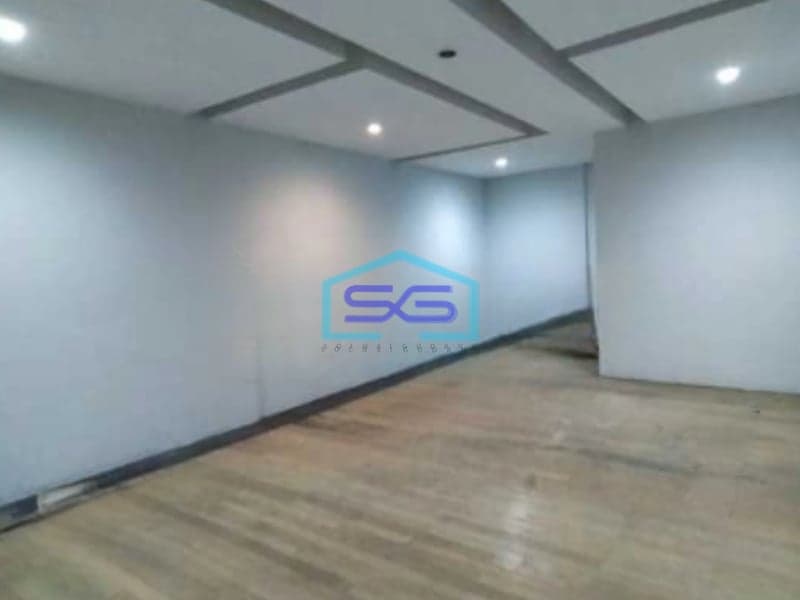 Disewakan Ruang Usaha Sangat Bagus Lokasi Strategis di Surya Sumantri Bandung LB 1100m2