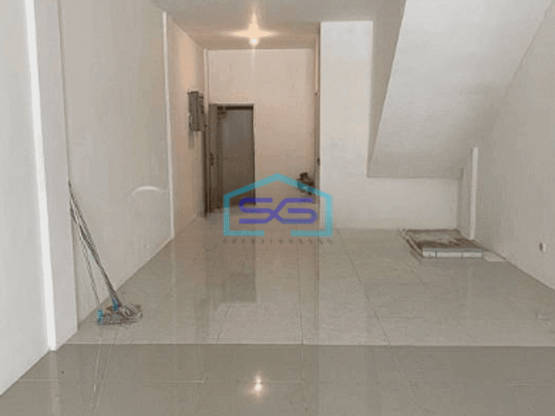 Disewakan Ruko Raya Merdeka Cimone Tangerang Luas Bangunan 200m2