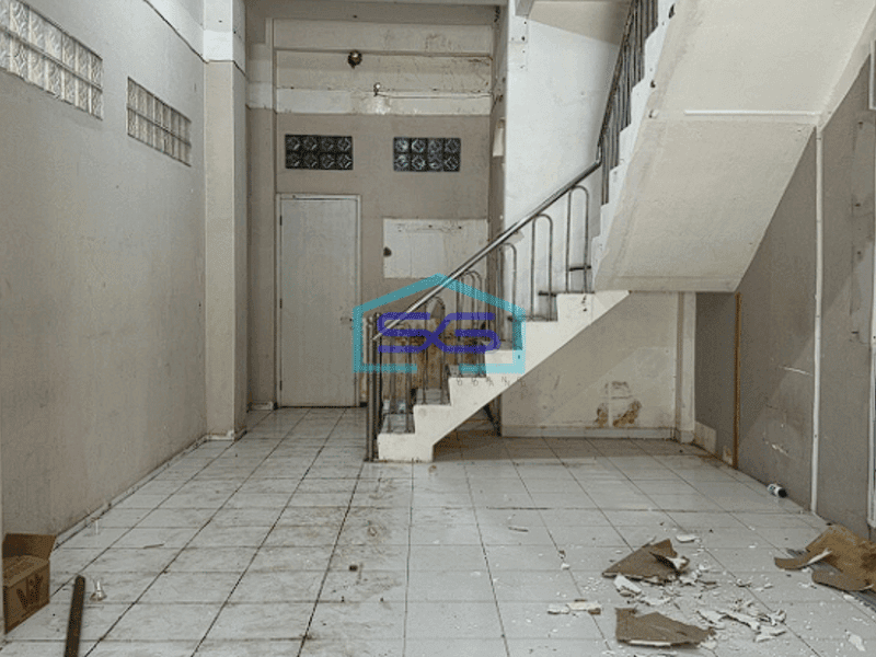 Disewakan Ruko 3 Lantai Jalan Kapten Anwar Sastro dekat Palembang LB 225m2