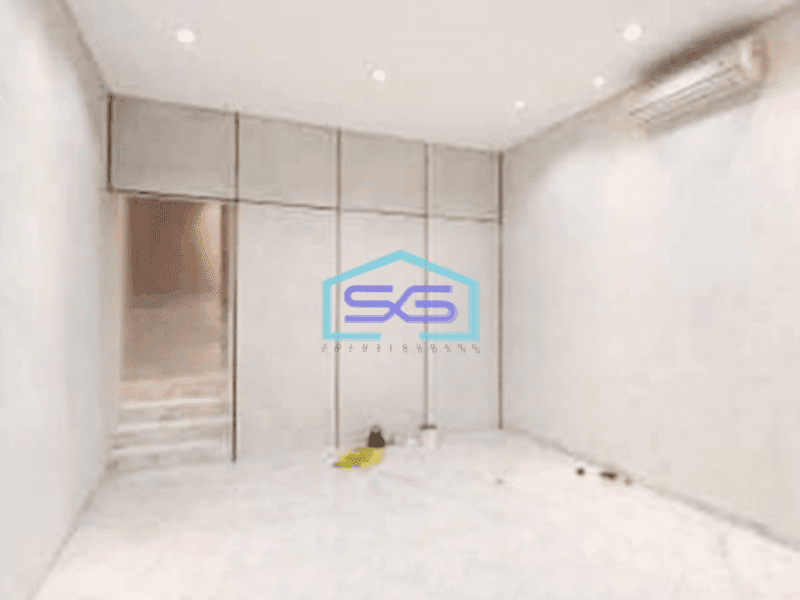 Dijual Ruko Luas Bangunan  220 m² di Puri Indah Jakarta Barat