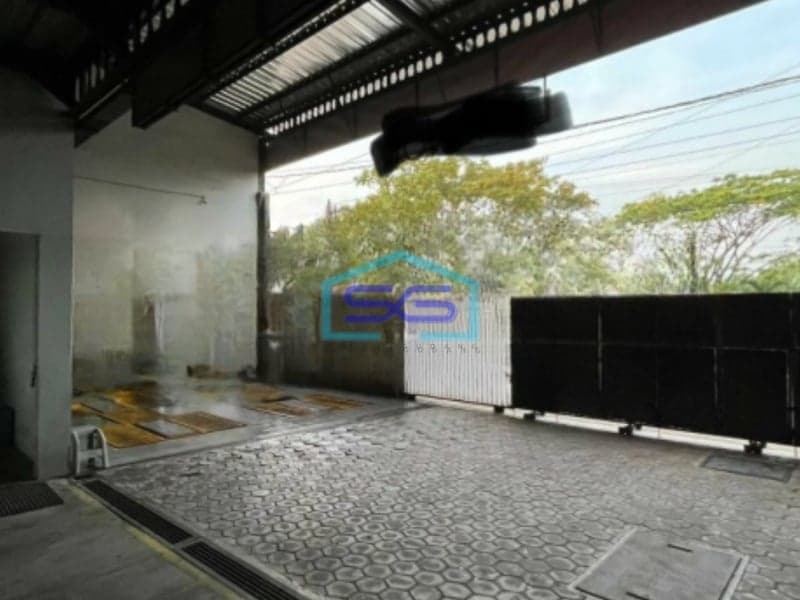 Dijual Ruang Usaha Luas Bangunan  550 m² Lokasi Strategis di Semarang