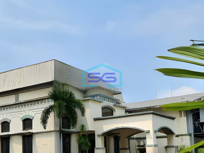 Dijual Pabrik Siap Huni Luas Bangunan  42000 m² Lokasi Gresik Jawa Timur