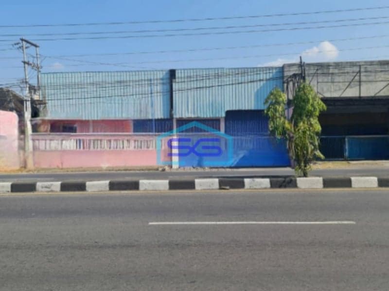 Dijual Ruang Usaha dan Gudang Siap Pakai Strategis Di Pinggir Jalan Kartasura Dekat Colomadu Solo LT 2654m2