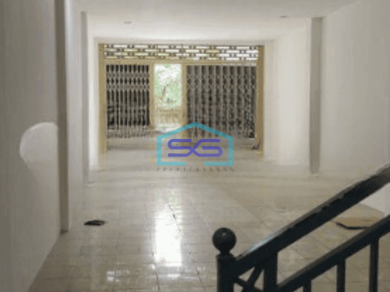 Disewakan Ruko 3 Lantai Luas Bangunan  310 m² di Rungkut Surabaya