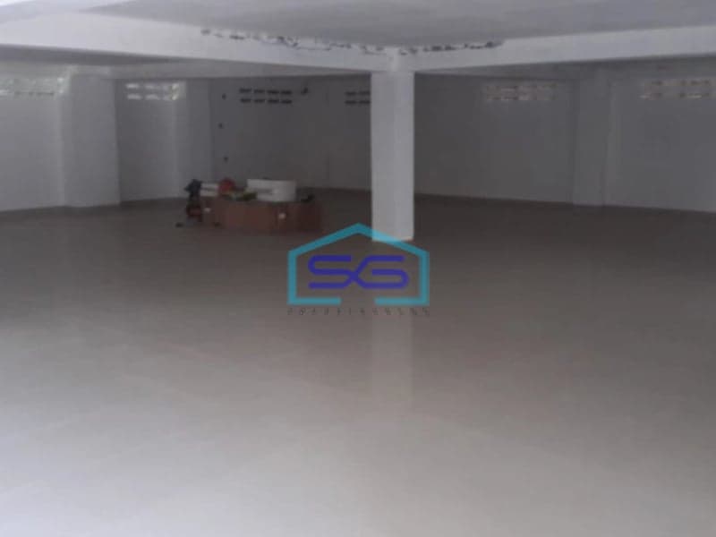 Dijual Gedung di Jl. Kamal Raya kelurahan Tegal Alur Jakarta Utara SHM LT 3500 m2