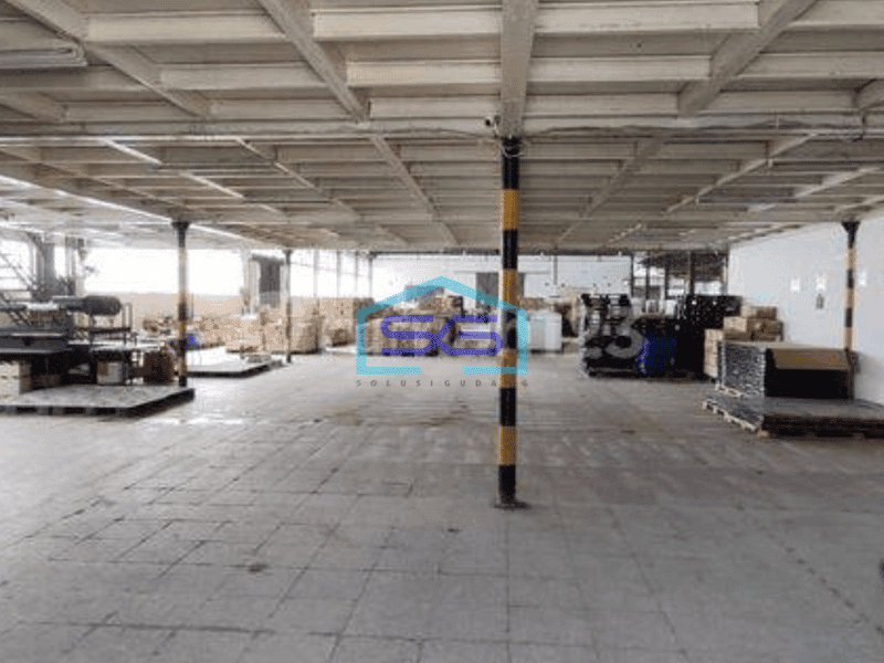 Disewa Gudang Bagus LB 1380 m² di Jl Raya Legok Karawaci Tangerang