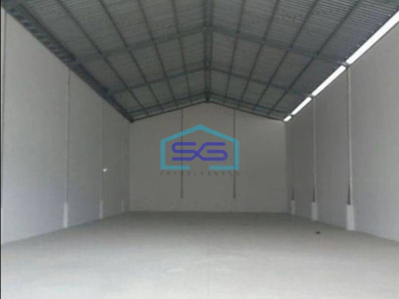 Dijual Gudang Bangunan Baru Kompleks Pergudangan Romokalisari Surabaya LT 2200m2